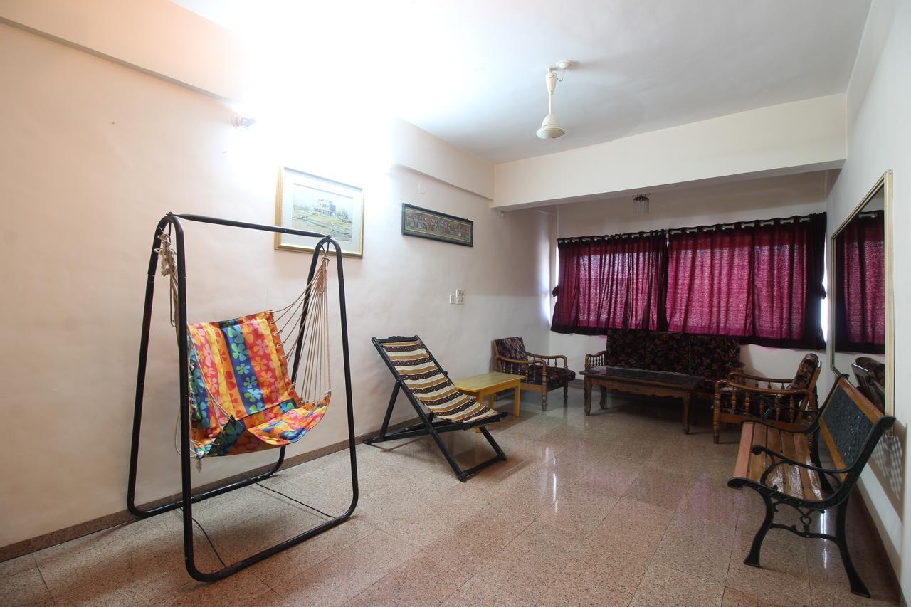 Soubhagya Inn Силваса Екстериор снимка
